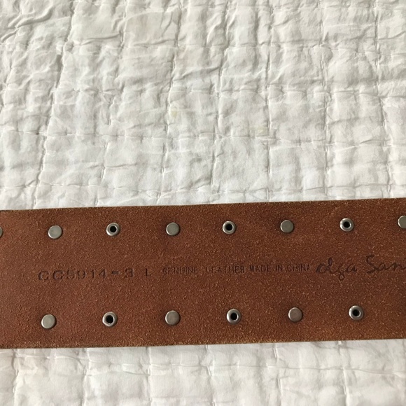 Genuine Leather Asymmetrical Belt - Olga Santini - Picture 7 of 7